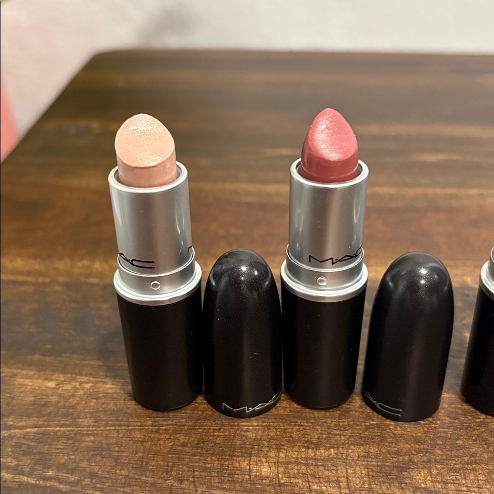 💄 DISCONTINUED MAC OG LIPSTICKS 💄 - Picture 4 of 15